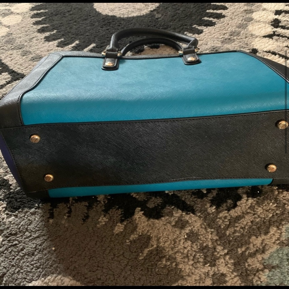 Henri Bendel Black and Teal Shoulder Bag - Picture 3 of 7